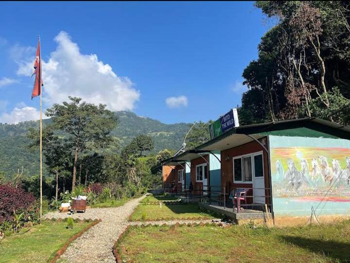 Вилла Into The Wild Pokhara Kaski Экстерьер фото